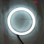 حلقه نئون چراغ جلو سفید